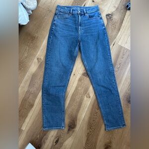 American Eagle Mom Jeans